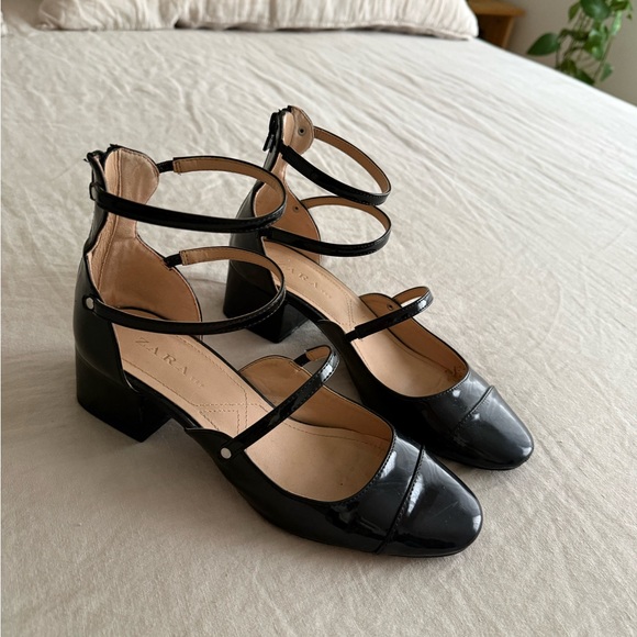 ZARA Mary Jane shoes - Picture 2 of 5